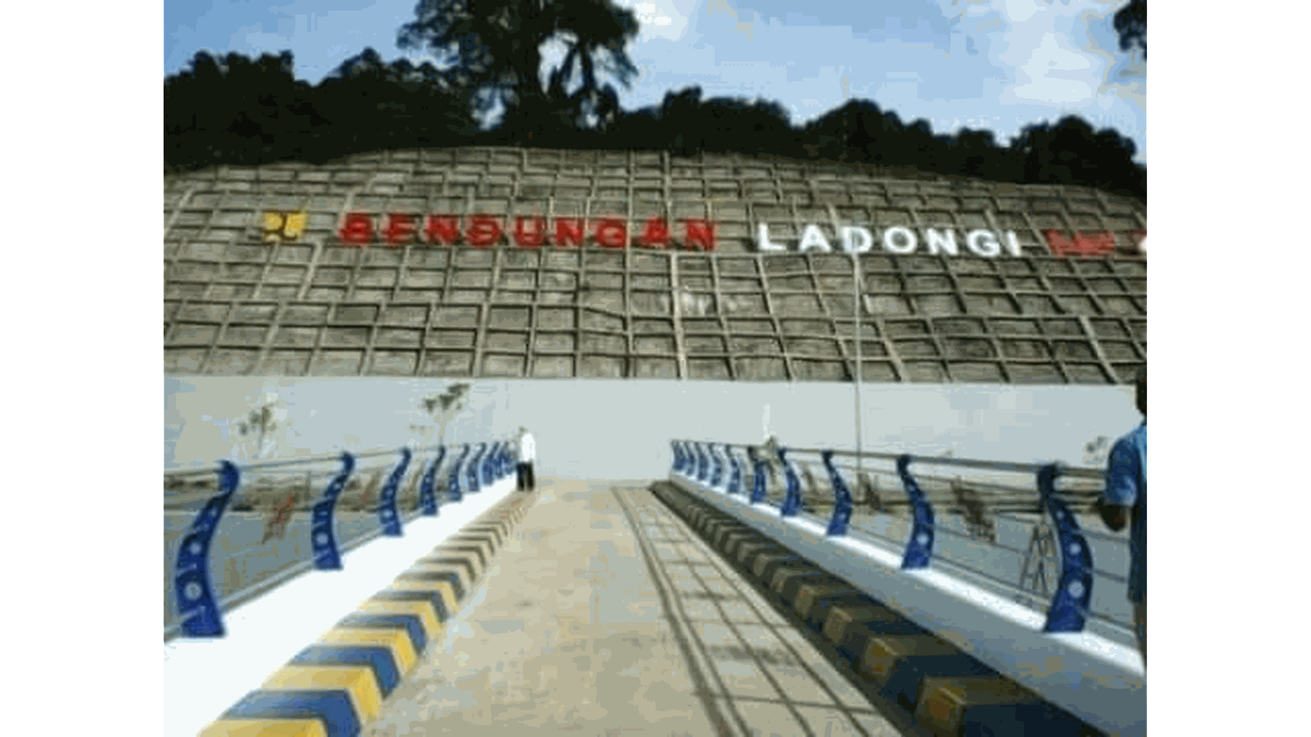 Odoo • Image and Text